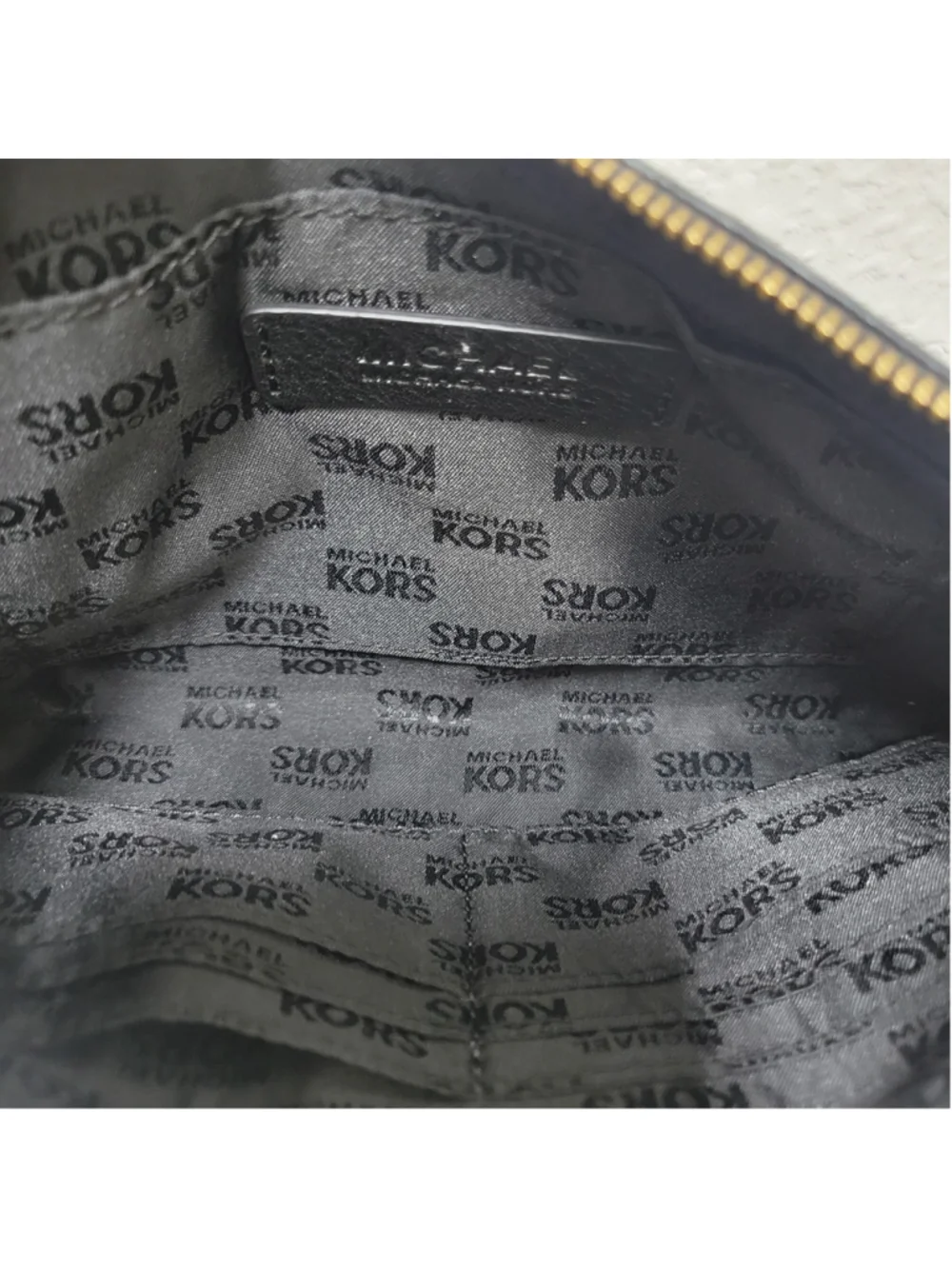 MICHAEL KORS Women's Black Pebble Leather Clutch Wallet Wristlet Pre-owned Cond